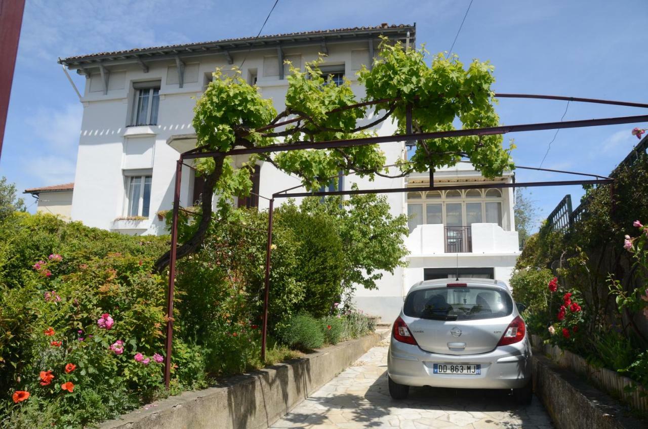 Апартаменты Jardin Du Petit Gatsby Каркассон Экстерьер фото